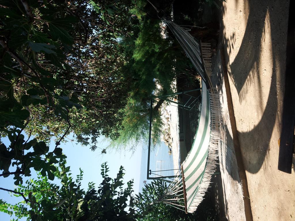 Apartments And Rooms Tomas Podstrana Exterior foto